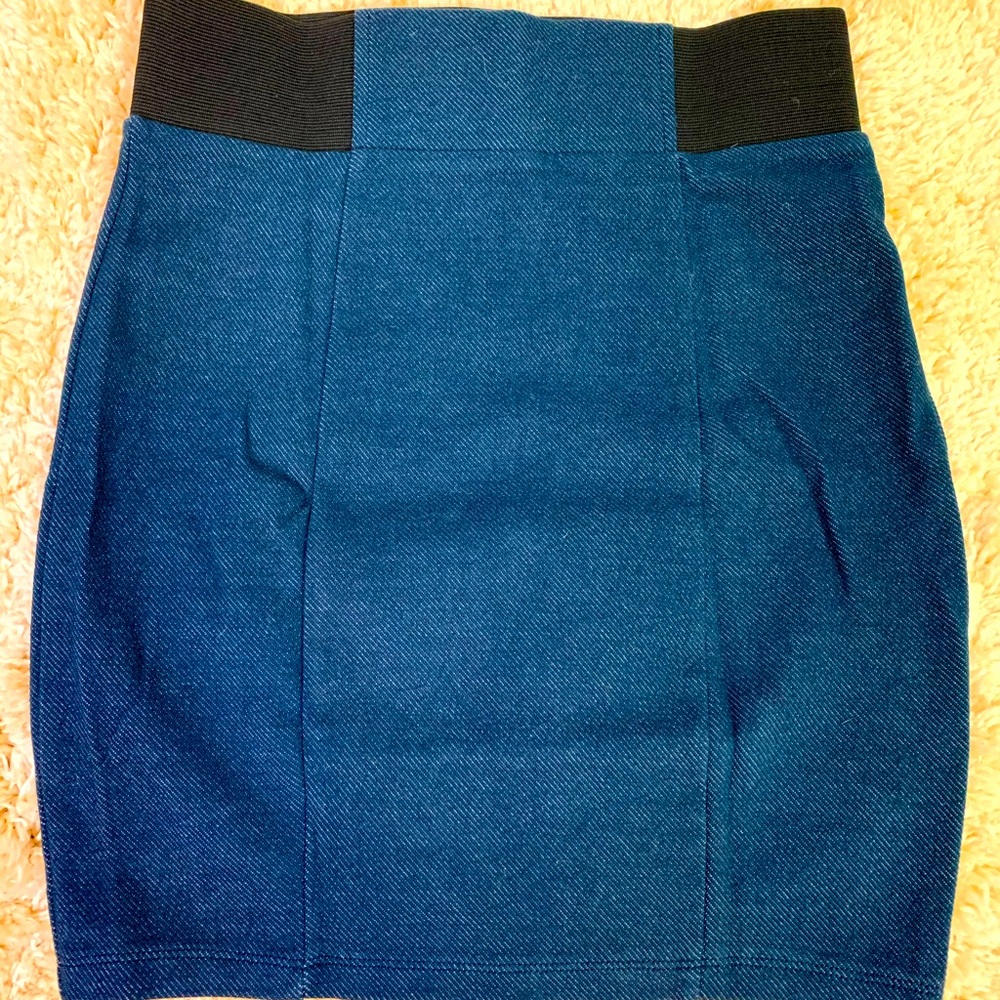 Forever 21 Faux Denim Mini Skirt Size Medium